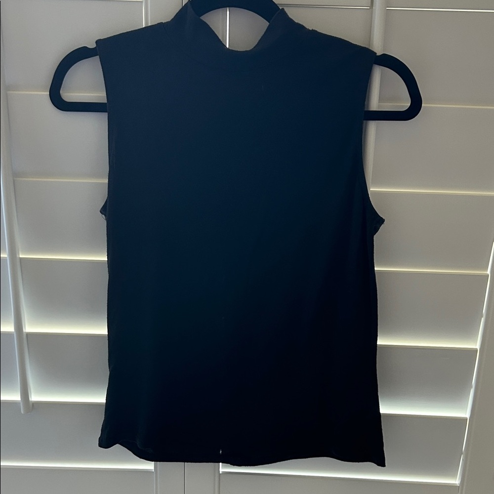 Athleta Black Muscle Tee
